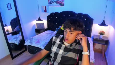 Keevin online show from 03-07-25, 05:06