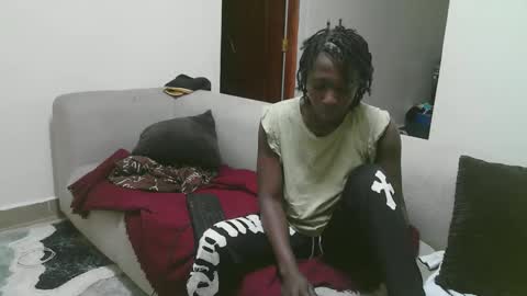 keicy_254 online show from 06-08-26, 05:24