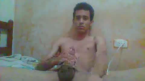 Snapshot of keiler7 chatting on 03-04-26, 03:51 keiler7 online show from 03-04-26, 03:51