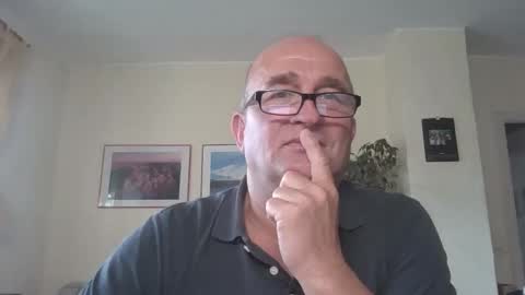 keilie1 online show from 10-09-25, 01:31