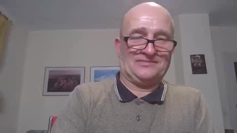 keilie1 online show from 12-22-25, 07:44