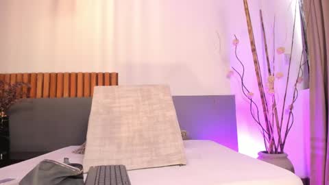 Snapshot of keimywilde chatting on 04-20-26, 06:20 Keimy Wilde online show from 04-20-26, 06:20