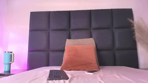 Snapshot of keimywilde chatting on 05-21-26, 06:15 Keimy Wilde online show from 05-21-26, 06:15
