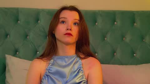 Keira online show from 03-17-26, 06:33