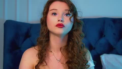 Keira online show from 04-23-26, 06:32