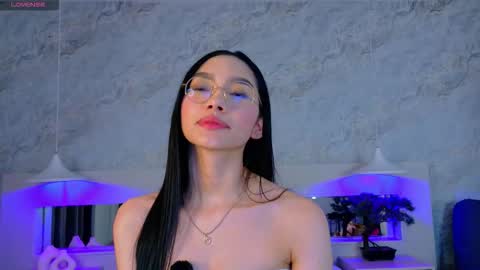 Snapshot of keiracorleone chatting on 11-14-25, 04:33 Keira Corleone online show from 11-14-25, 04:33