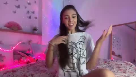 Snapshot of keirasworld chatting on 07-03-26, 12:17 keira online show from 07-03-26, 12:17