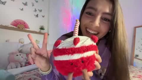 Snapshot of keirasworld chatting on 08-03-26, 12:09 keira online show from 08-03-26, 12:09