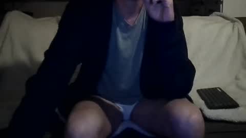 Snapshot of keiser1771 chatting on 09-17-25, 08:16 keiser1771 online show from 09-17-25, 08:16