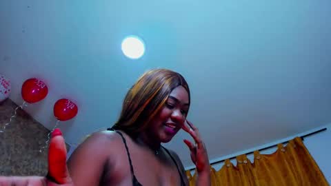 Snapshot of keishe_anderson chatting on 09-24-25, 08:23 Keisha online show from 09-24-25, 08:23