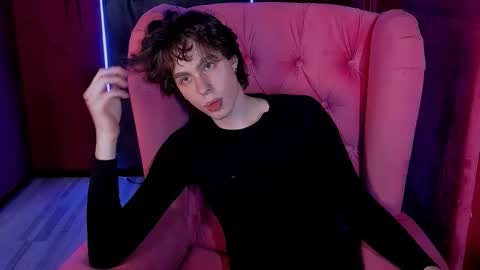 Snapshot of keith_erickson chatting on 02-05-26, 06:01 Keith online show from 02-05-26, 06:01