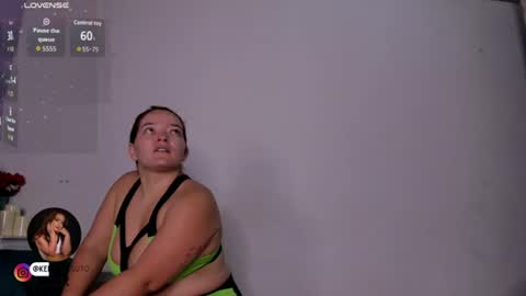 Snapshot of keitlynsoto chatting on 07-13-26, 11:02 Sofia online show from 07-13-26, 11:02