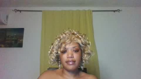 Kellie online show from 07-11-26, 06:05