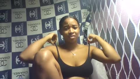 Snapshot of kelly0069 chatting on 06-11-26, 06:50 kelly0069 online show from 06-11-26, 06:50