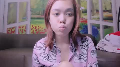 Snapshot of kelly_baby2005 chatting on 02-28-26, 03:29 Kelly online show from 02-28-26, 03:29