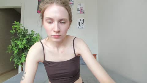 kelly_gerzikaaa online show from 04-11-26, 02:49