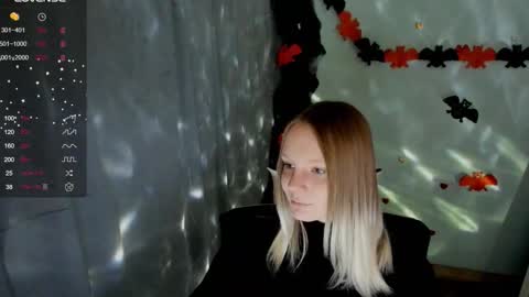 Kelly online show from 10-19-25, 12:06