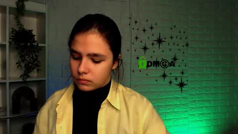 Snapshot of kelly_may1 chatting on 11-09-25, 10:35 kelly_may1 online show from 11-09-25, 10:35