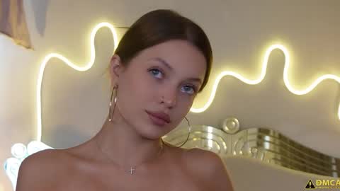 Kelly online show from 03-16-26, 05:24