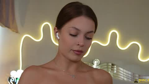 Kelly online show from 03-23-26, 05:22