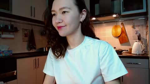 Kelly online show from 03-12-25, 09:03