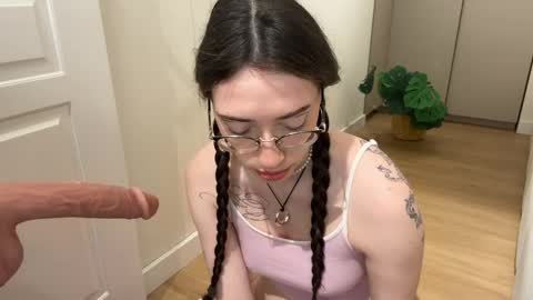 Kelly online show from 03-20-26, 06:02