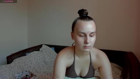 Snapshot of kellycartie chatting on 07-24-26, 03:43 Im Kelly online show from 07-24-26, 03:43