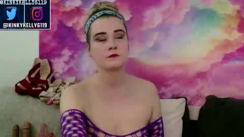 kellylynn76 online show from 10-23-25, 01:05