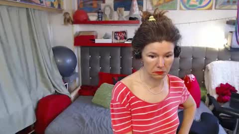 kelly online show from 04-10-26, 11:15