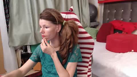 Snapshot of kellynumber chatting on 04-22-26, 02:25 kelly online show from 04-22-26, 02:25