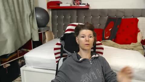 Snapshot of kellynumber chatting on 05-16-26, 01:13 kelly online show from 05-16-26, 01:13