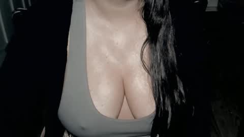 Snapshot of kellyshowpv chatting on 06-13-26, 05:38 Kellyshow online show from 06-13-26, 05:38