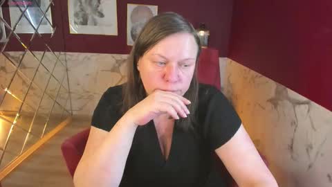 Kelly online show from 12-20-25, 01:07