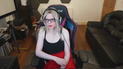 kelseycobalt online show from 02-10-25, 09:15