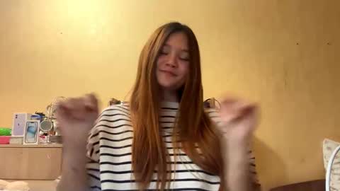 Snapshot of kelseycuesta chatting on 02-07-26, 06:00 Mia online show from 02-07-26, 06:00