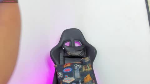 kelsi_steele online show from 04-04-26, 02:54