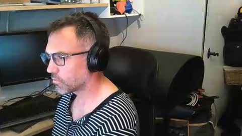 kelvin06133 online show from 04-01-26, 09:56