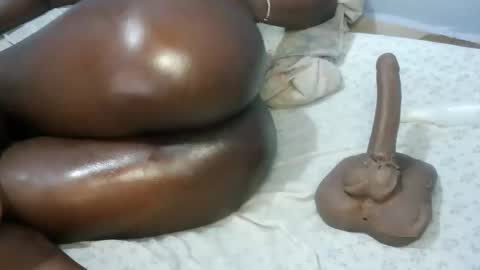 kem2000400282 online show from 11-15-25, 11:21