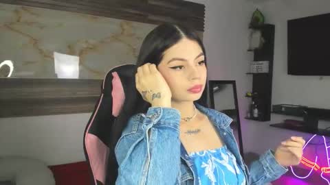 ken_and_bonnie online show from 12-14-25, 08:02