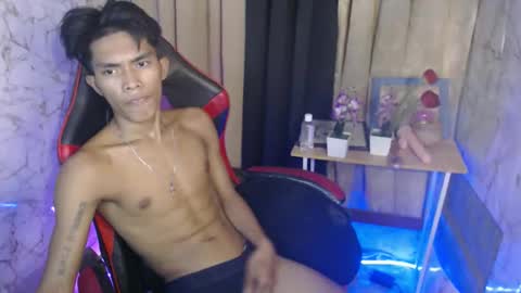 ken_minjun online show from 02-04-26, 01:11