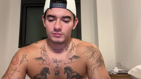 luis carlos esteban online show from 10-26-25, 05:41