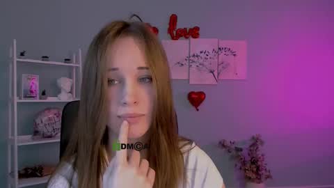 Snapshot of kendal_blow chatting on 02-15-26, 09:41 Sweet Kendal online show from 02-15-26, 09:41