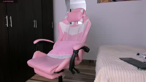 Aleja3 online show from 04-15-26, 07:58