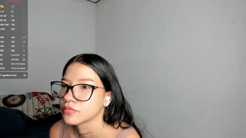 Kendal online show from 03-03-25, 03:31