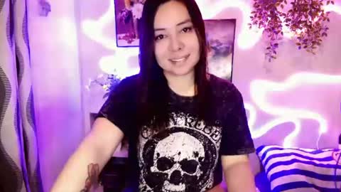 Snapshot of kendall_snow chatting on 07-05-26, 04:41 kendall_snow online show from 07-05-26, 04:41