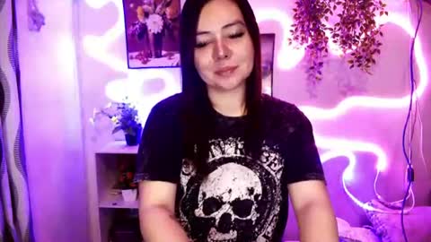 Snapshot of kendall_snow chatting on 07-16-26, 05:41 kendall_snow online show from 07-16-26, 05:41