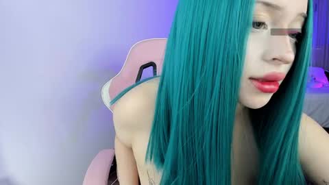 Snapshot of kendallwettt chatting on 02-28-26, 07:04 Kendall online show from 02-28-26, 07:04