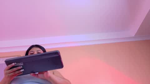   online show from 12-02-25, 11:04