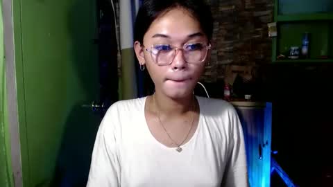 kendalxx69 online show from 02-04-25, 07:40