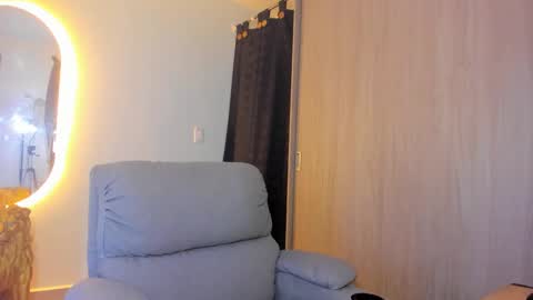 kendel_dimitri online show from 02-17-25, 05:04